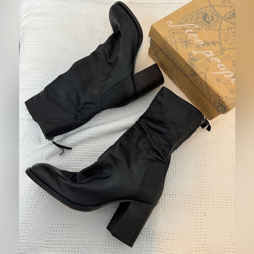 NEW Free People Elle Blocked Heeled - Picture 2 of 9